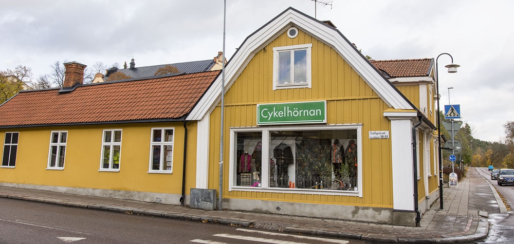 Cykelverkstad i Enköping Cykelhörnan är en cykelverkstad i Enköping.